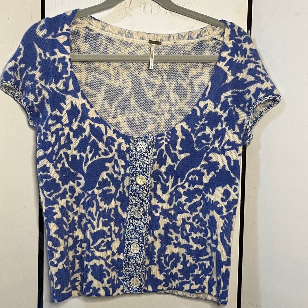 Free People Blue and Cream Floral Knit Button-Up Top